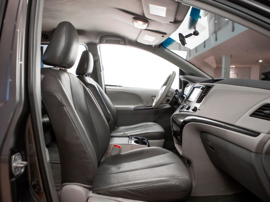 Toyota Sienna 0.0 АКПП, 2012, 155 292 км фото 14