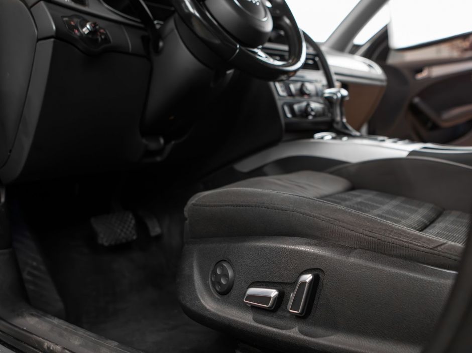 Audi A4 0.0 CVT, 2012, 147 608 км фото 7