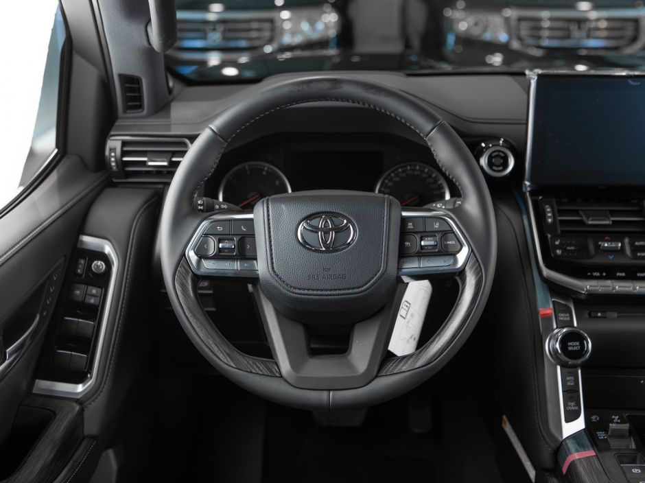 Toyota Land Cruiser 0.0 АКПП, 2023, 26 км фото 15