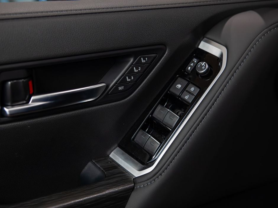 Toyota Land Cruiser 0.0 АКПП, 2023, 26 км фото 16