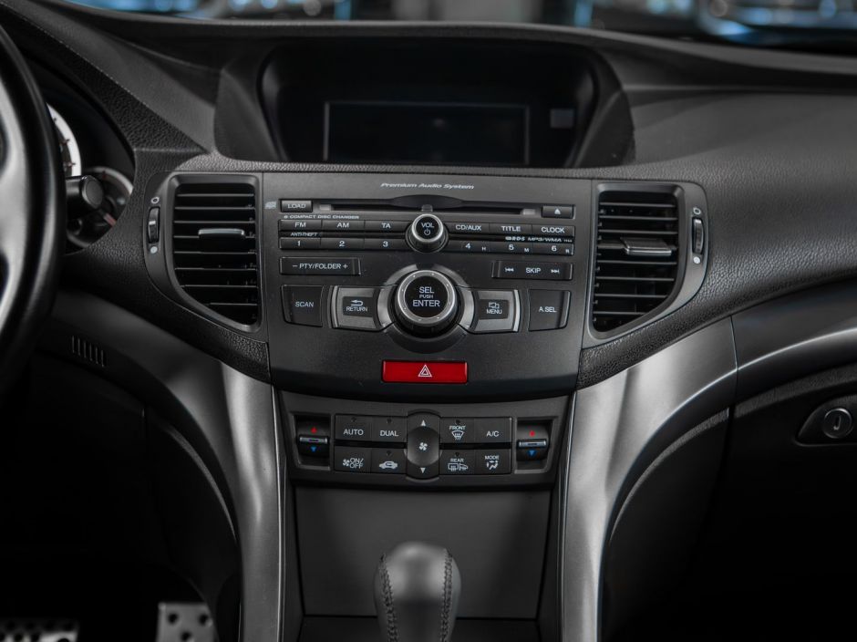 Honda Accord 0.0 АКПП, 2011, 136 556 км фото 8