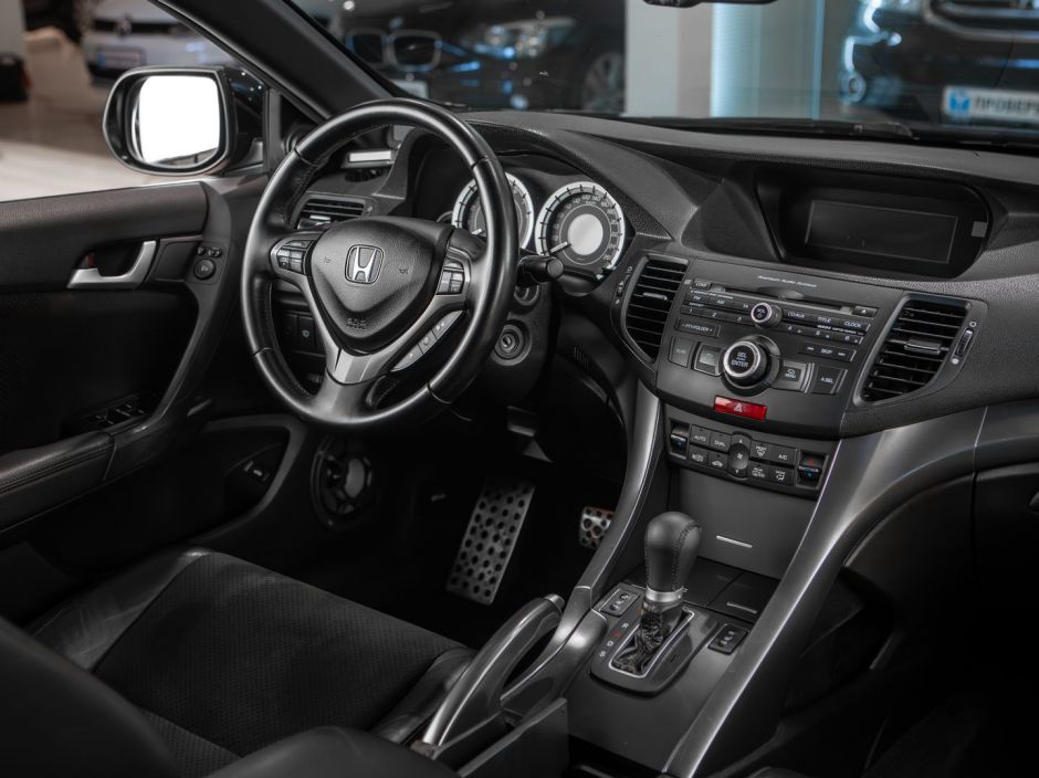 Honda Accord 0.0 АКПП, 2011, 136 556 км фото 9