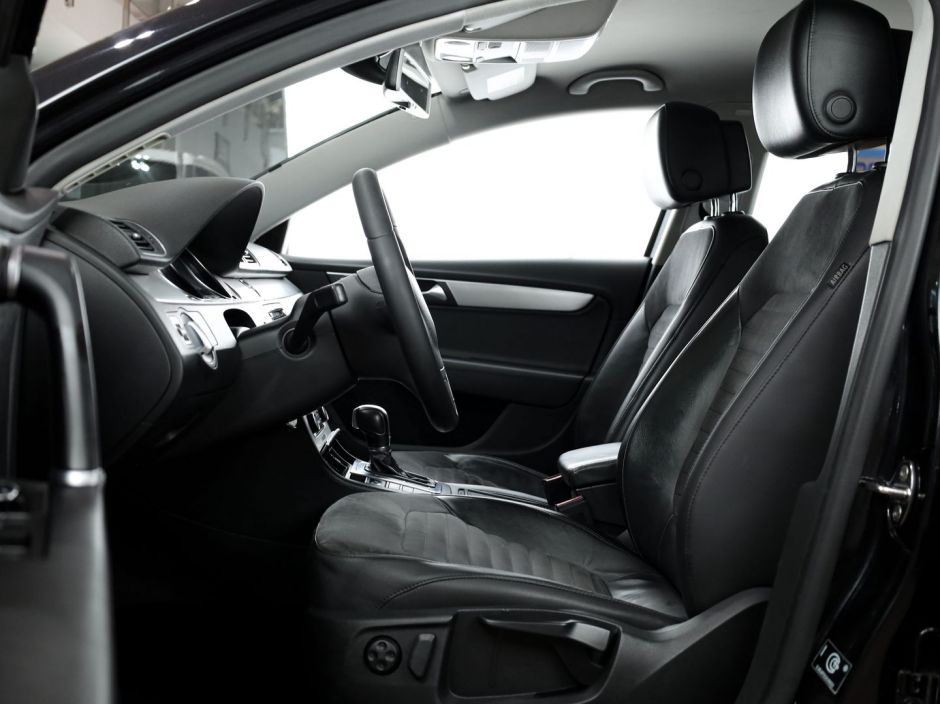 Volkswagen Passat 0.0 РКПП, 2011, 154 278 км фото 10