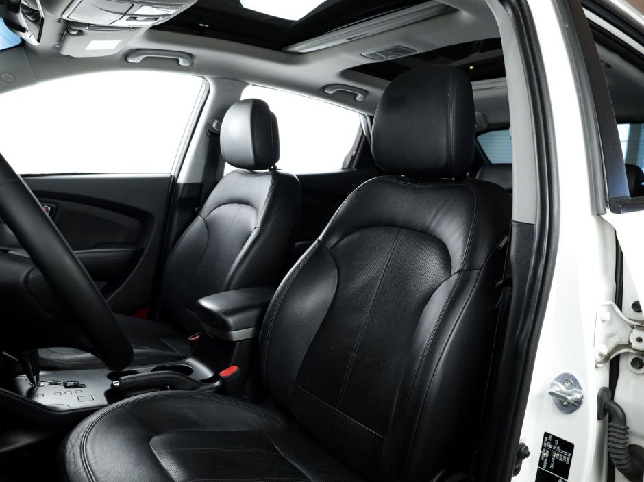 Hyundai ix35 0.0 АКПП, 2012, 137 246 км фото 5