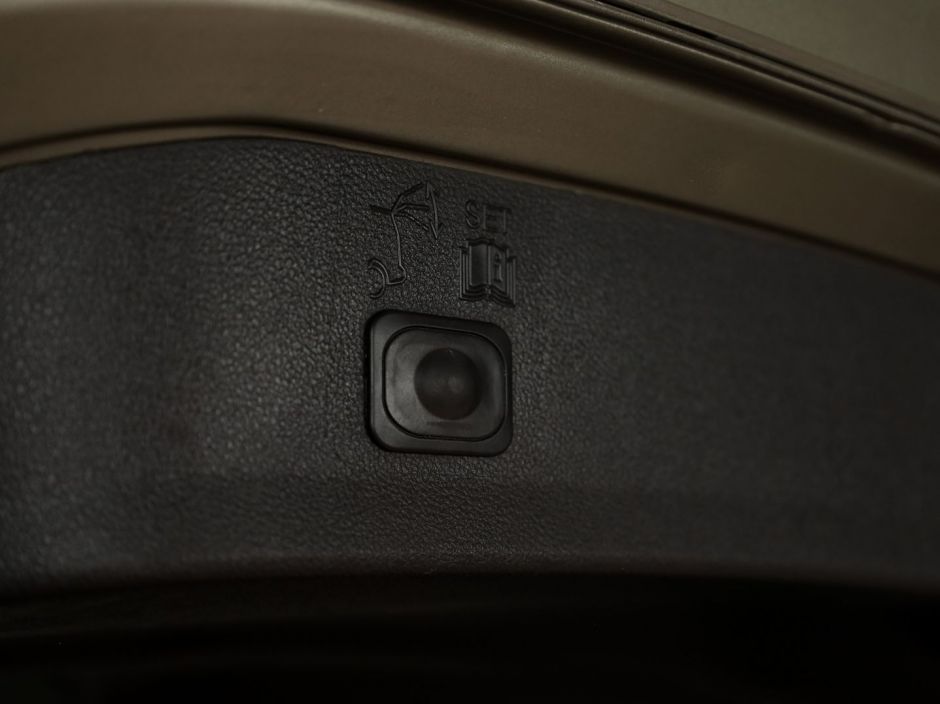 Ford Kuga 0.0 РКПП, 2013, 163 161 км фото 21