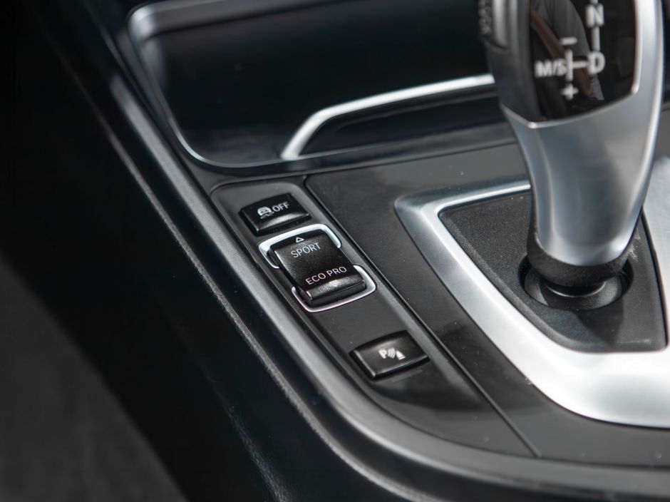 BMW 3 серии 0.0 АКПП, 2015, 125 267 км фото 11