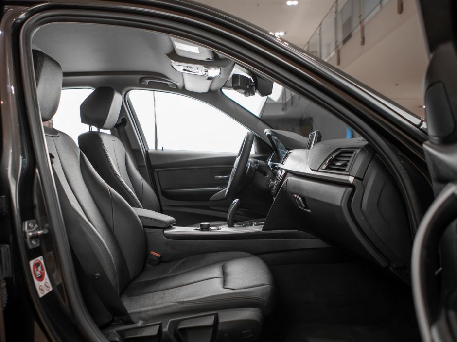 BMW 3 серии 0.0 АКПП, 2015, 125 267 км фото 15