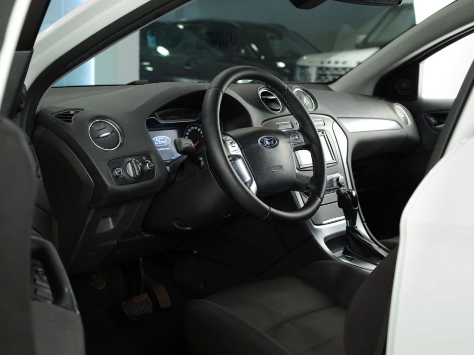 Ford Mondeo 0.0 АКПП, 2012, 168 193 км фото 6