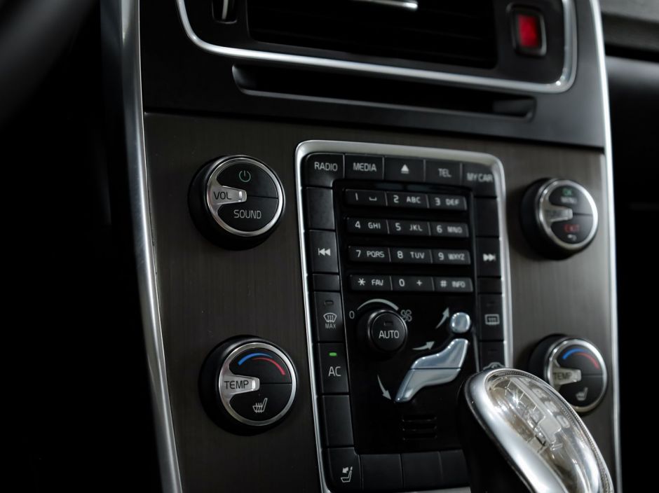 Volvo S60 0.0 РКПП, 2012, 155 042 км фото 12