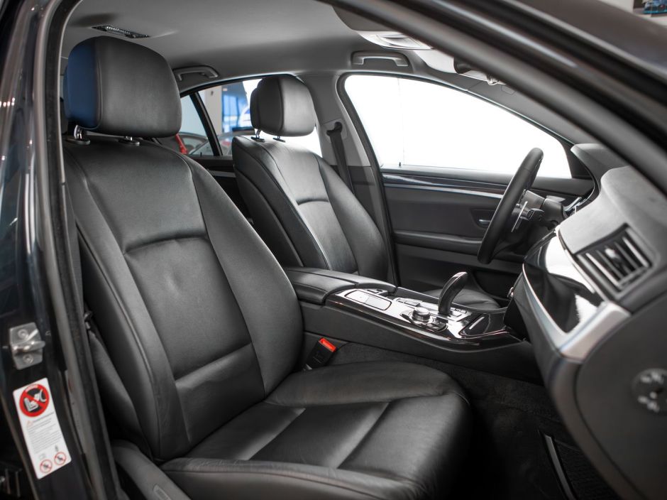 BMW 5 серии 0.0 АКПП, 2012, 120 738 км фото 16