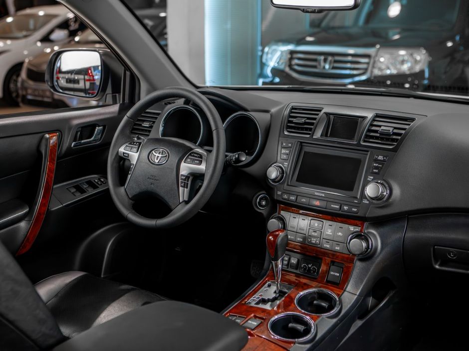 Toyota Highlander 0.0 АКПП, 2012, 165 252 км фото 5