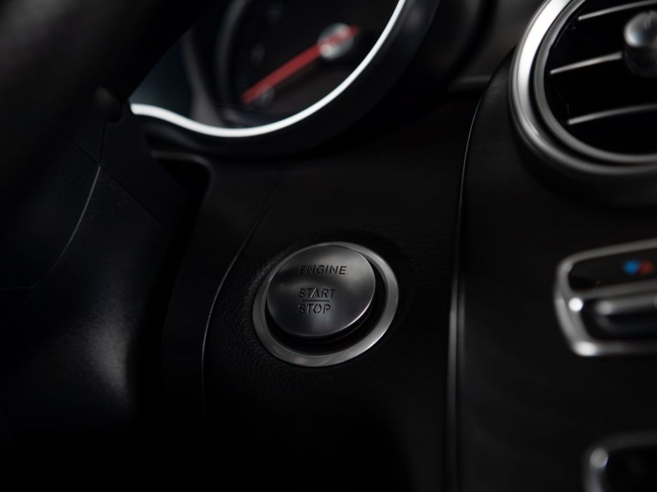 Mercedes-Benz C-класс 0.0 АКПП, 2015, 129 352 км фото 7