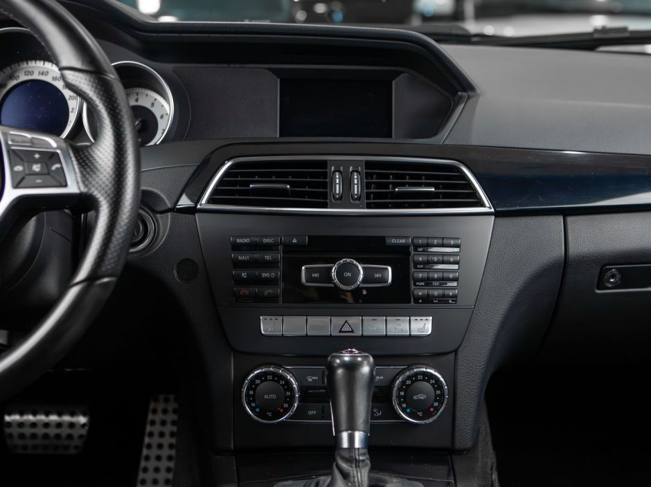 Mercedes-Benz C-класс 0.0 АКПП, 2012, 133 252 км фото 7