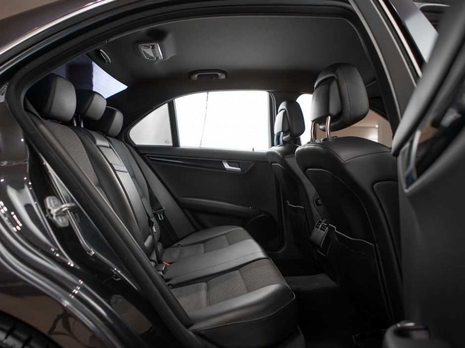 Mercedes-Benz C-класс 0.0 АКПП, 2012, 133 252 км фото 11