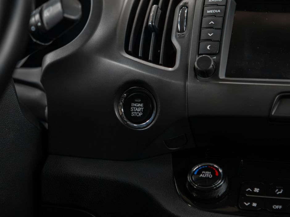 Kia Sportage 0.0 АКПП, 2012, 138 242 км фото 11