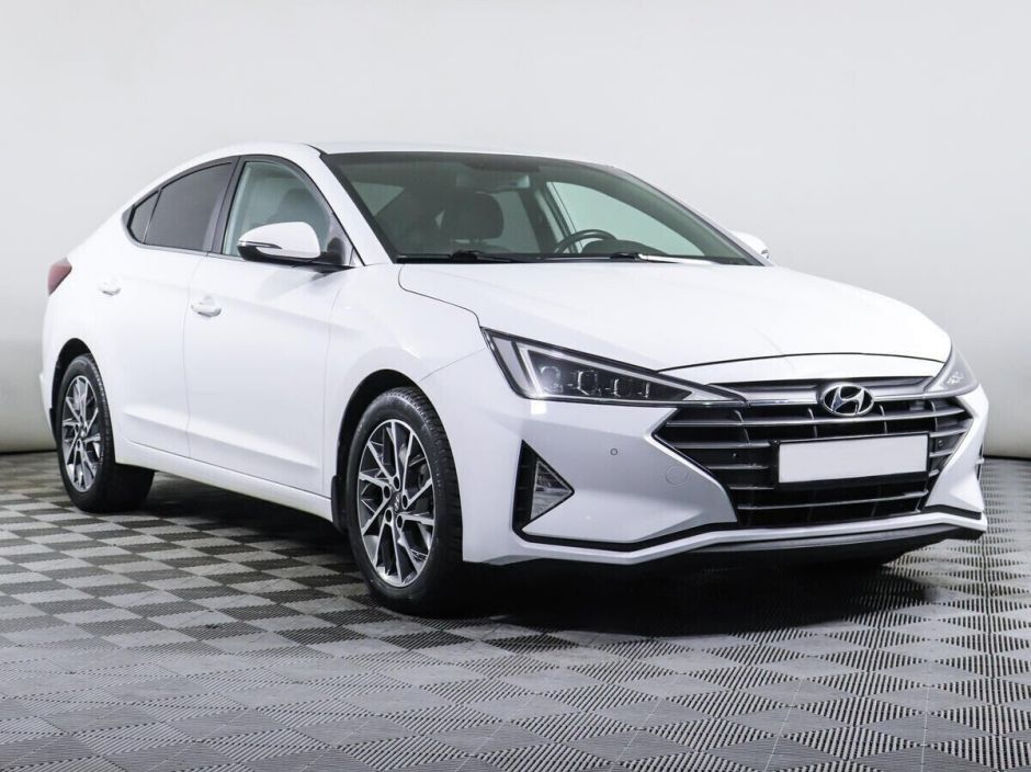 Hyundai Elantra 2.0 АКПП, 2019, 52 000 км фото 3