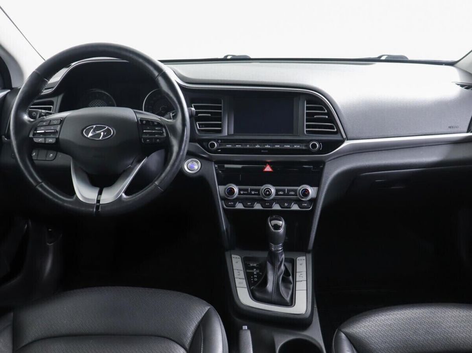 Hyundai Elantra 2.0 АКПП, 2019, 52 000 км фото 5