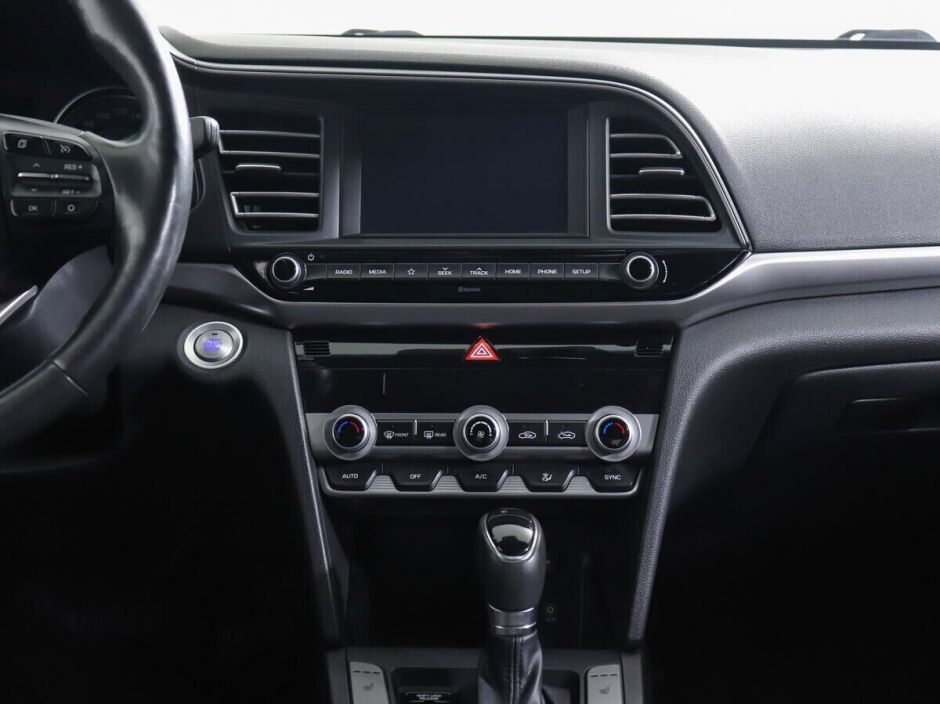 Hyundai Elantra 2.0 АКПП, 2019, 52 000 км фото 7