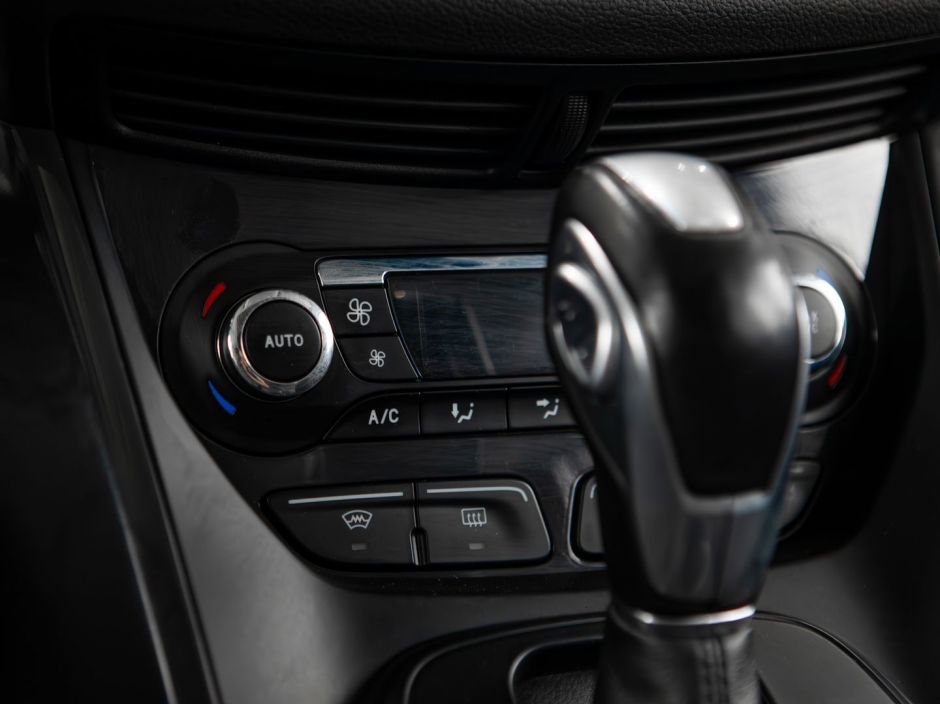 Ford Kuga 0.0 РКПП, 2013, 169 148 км фото 13