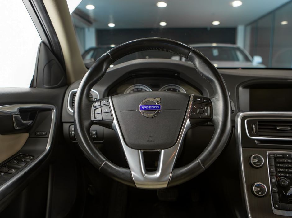 Volvo S60 0.0 АКПП, 2012, 141 330 км фото 8