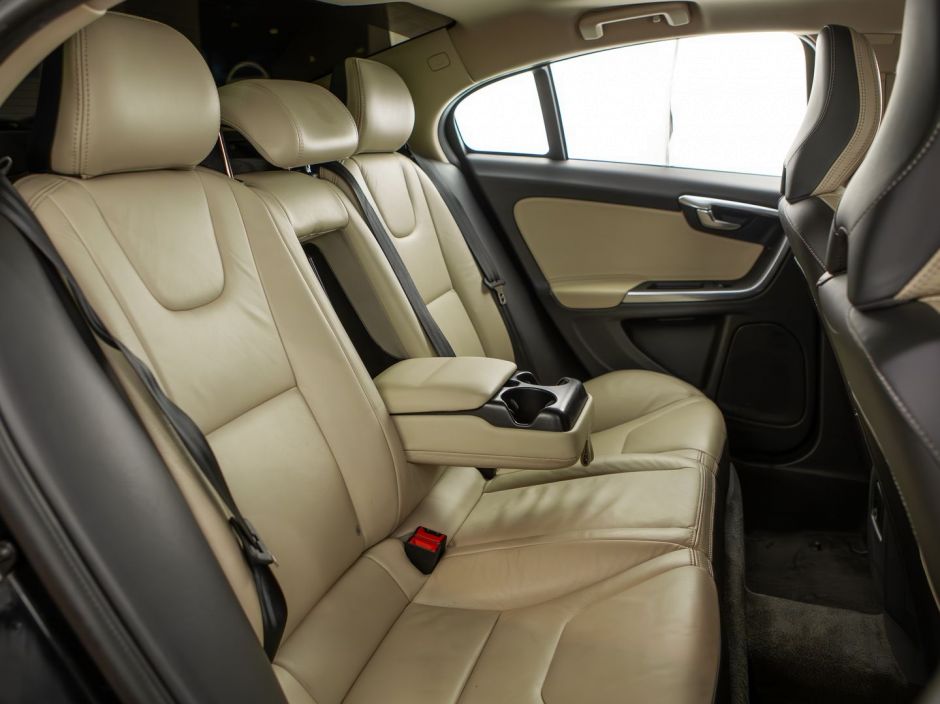 Volvo S60 0.0 АКПП, 2012, 141 330 км фото 16