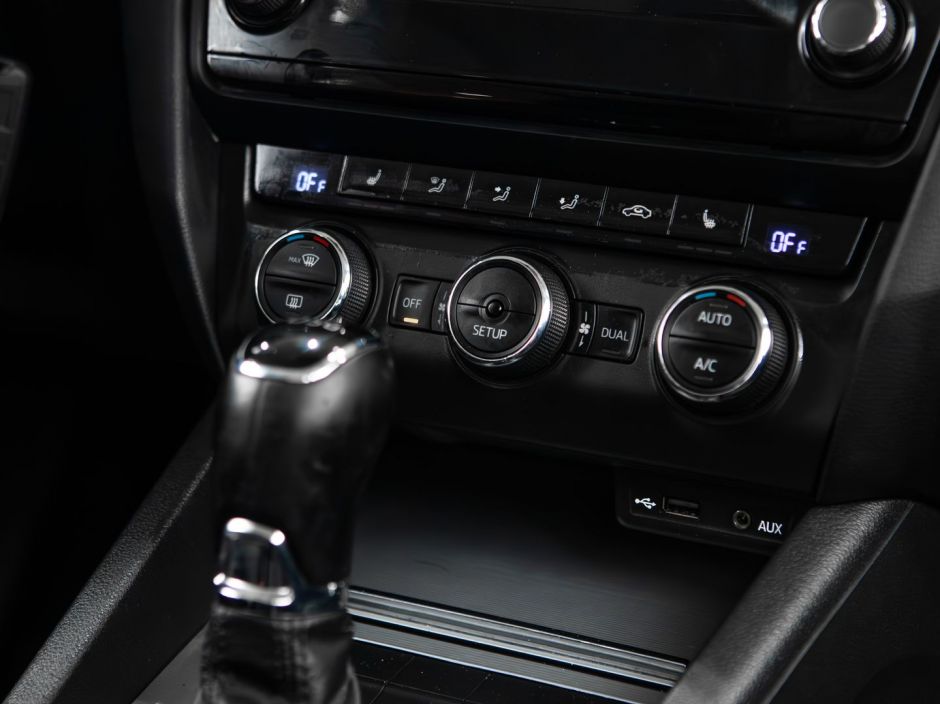 Skoda Octavia 0.0 РКПП, 2014, 145 150 км фото 11