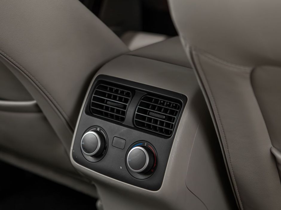 Mazda CX-9 0.0 АКПП, 2008, 142 282 км фото 16