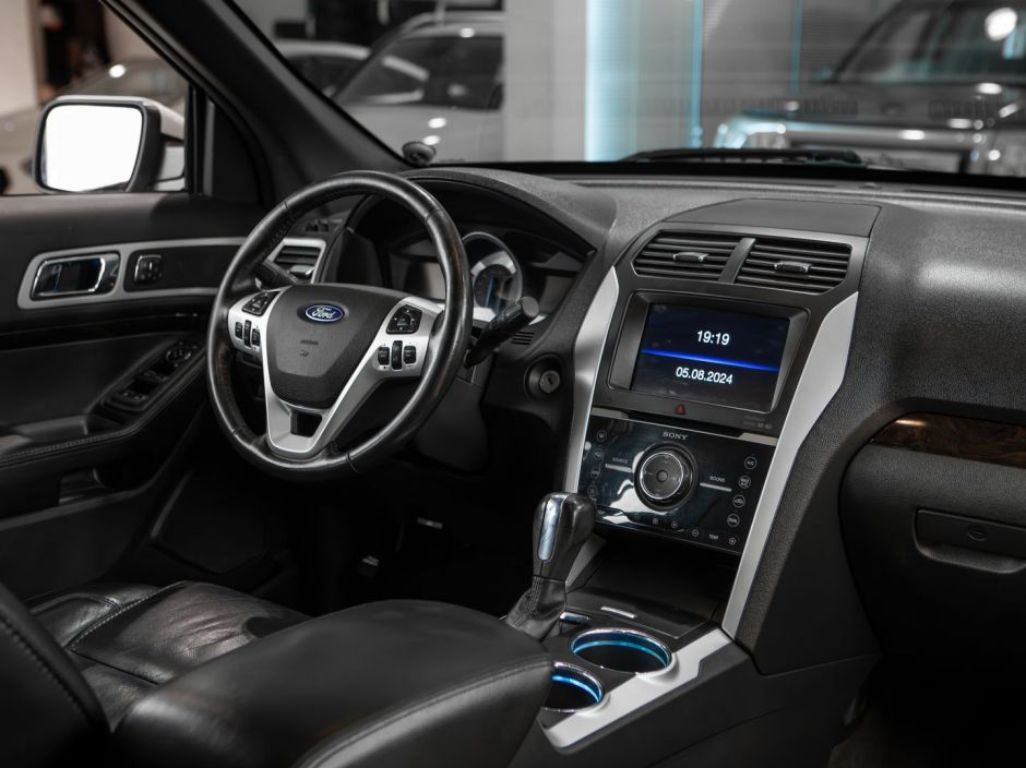 Ford Explorer 0.0 АКПП, 2012, 158 142 км фото 5