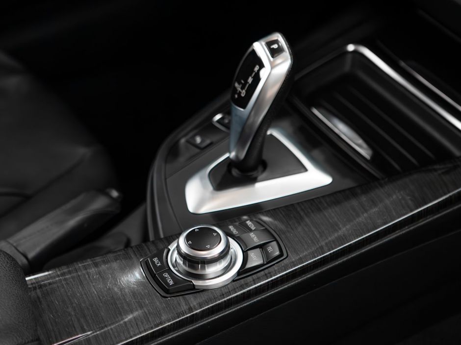 BMW 3 серии 0.0 АКПП, 2013, 142 354 км фото 9