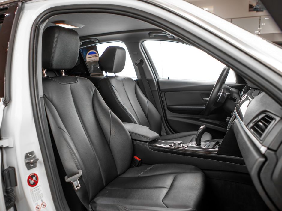 BMW 3 серии 0.0 АКПП, 2013, 142 354 км фото 13