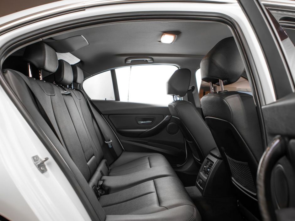 BMW 3 серии 0.0 АКПП, 2013, 142 354 км фото 14