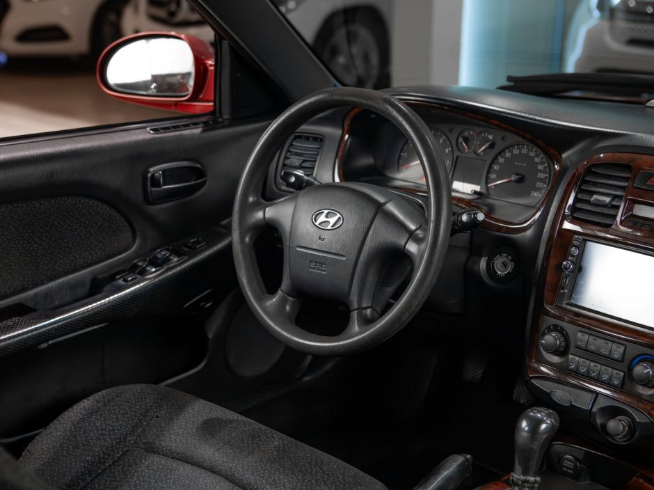 Hyundai Sonata 0.0 МКПП, 2004, 279 437 км фото 7