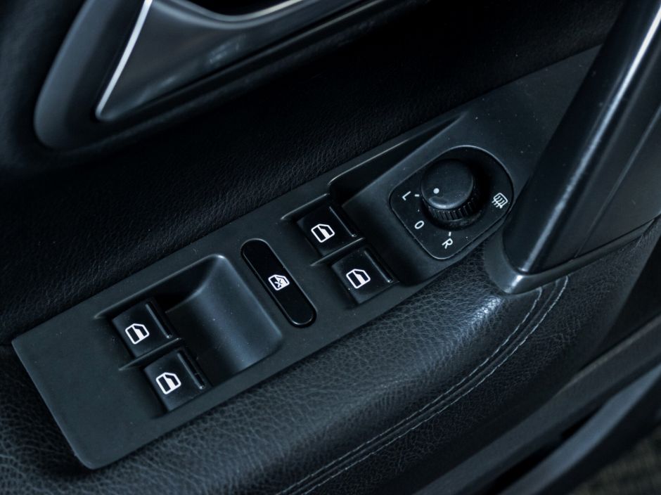 Volkswagen Passat CC 1.8 РКПП, 2012, 114 241 км фото 15