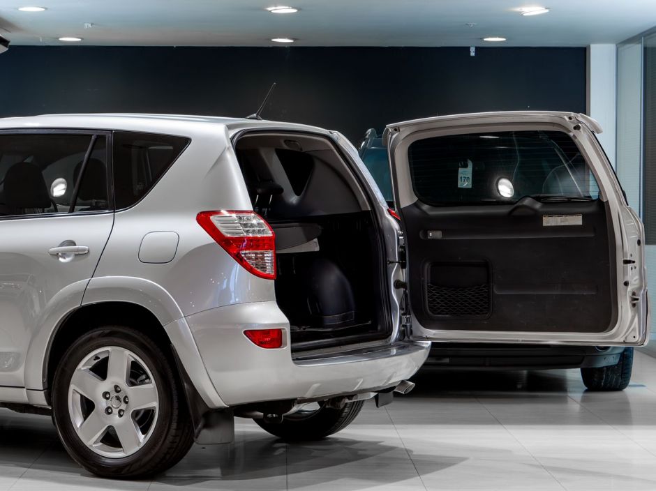 Toyota RAV4 0.0 АКПП, 2009, 153 320 км фото 17