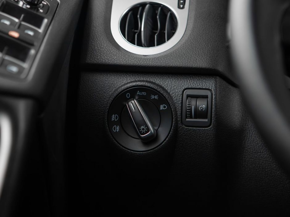 Volkswagen Tiguan 0.0 АКПП, 2013, 145 249 км фото 6