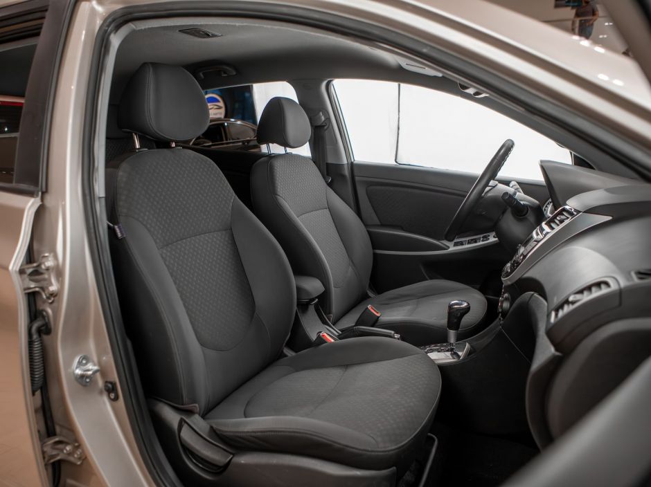 Hyundai Solaris 0.0 АКПП, 2012, 149 647 км фото 12