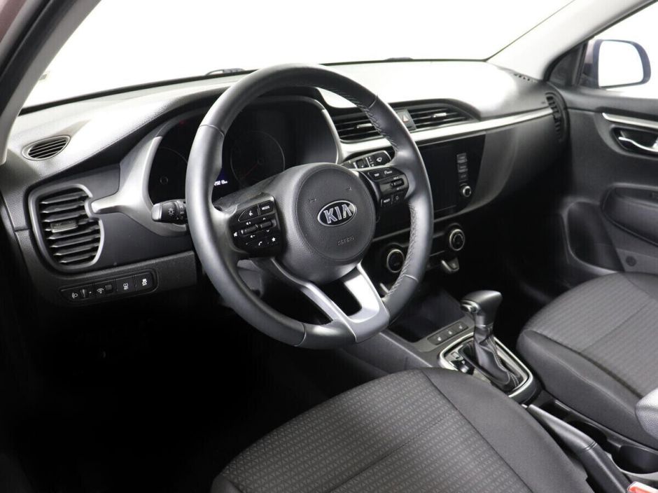 Kia Rio 1.6 АКПП, 2020, 48 000 км фото 5