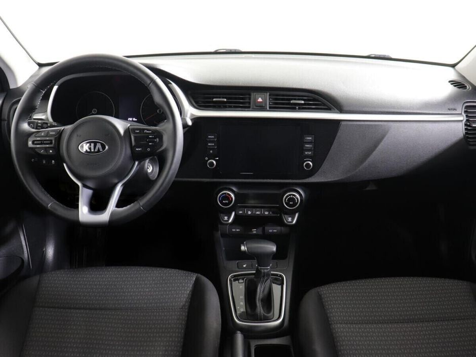 Kia Rio 1.6 АКПП, 2020, 48 000 км фото 6