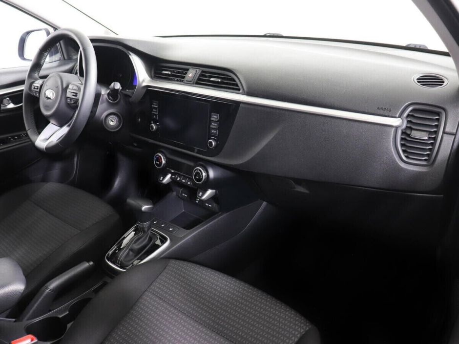 Kia Rio 1.6 АКПП, 2020, 48 000 км фото 7