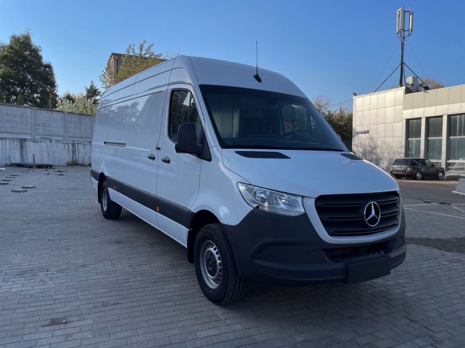 Mercedes-Benz Sprinter 0.0 АКПП, 2023, 100 км фото 3