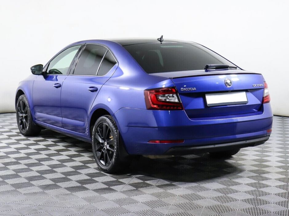 Skoda Octavia 1.8 РКПП, 2018, 59 000 км фото 3
