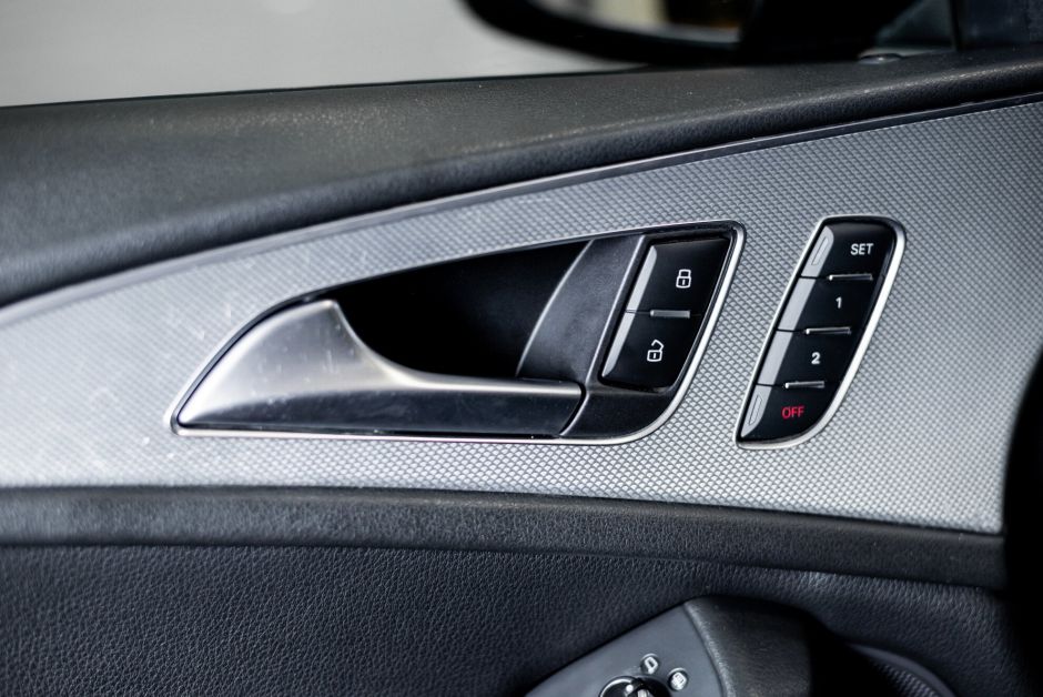 Audi A6 2.0 CVT, 2011, 132 258 км фото 10