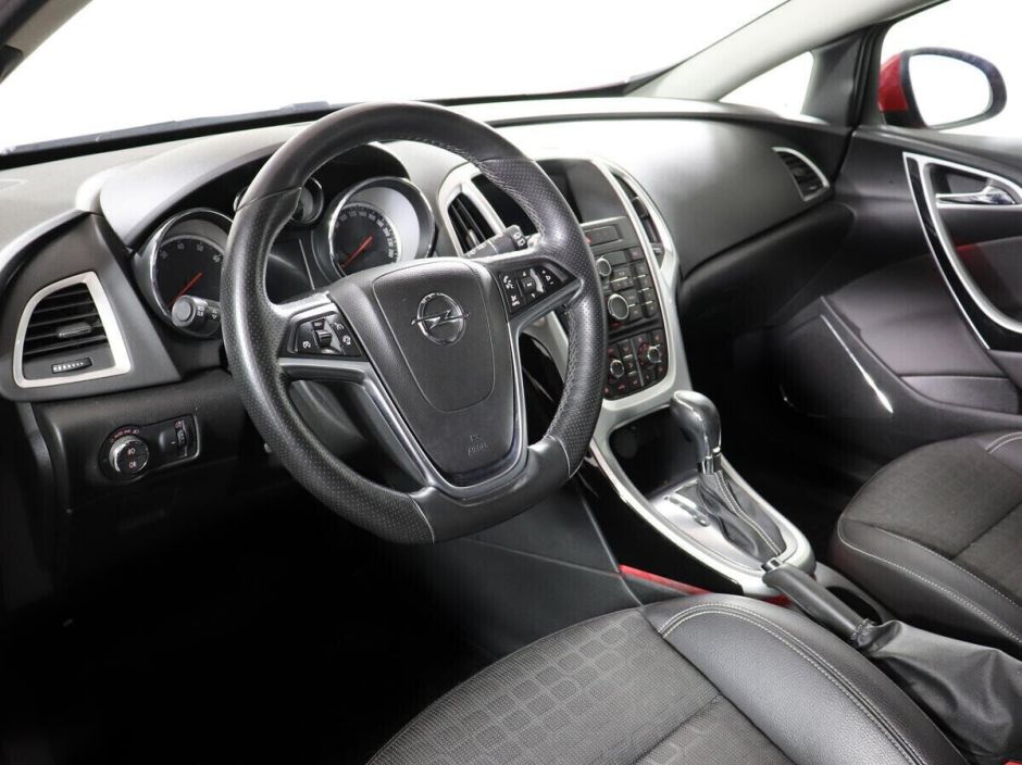 Opel Astra 1.6 АКПП, 2014, 108 000 км фото 5
