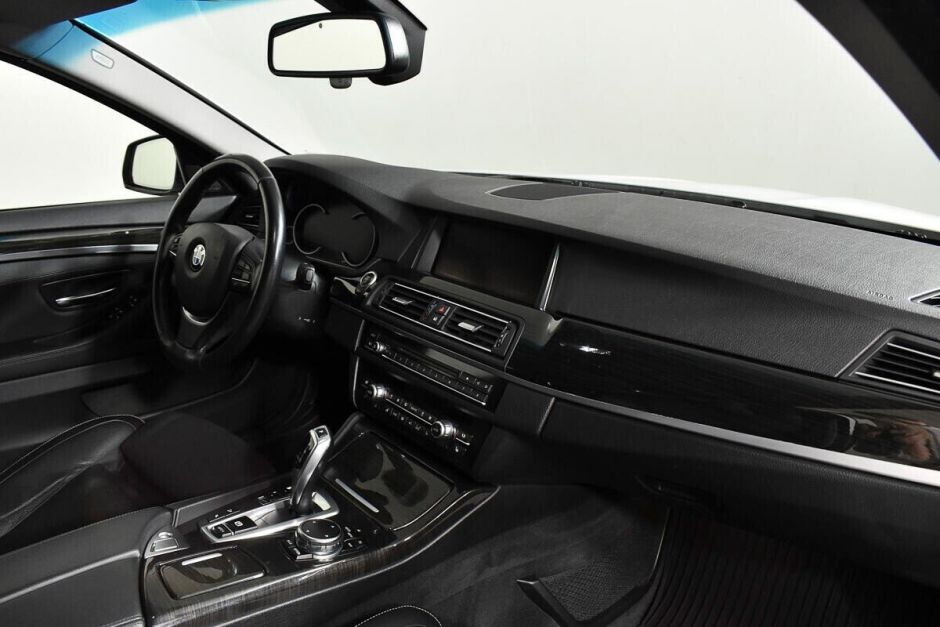 BMW 5 серии 3.0 АКПП, 2015, 101 000 км фото 9
