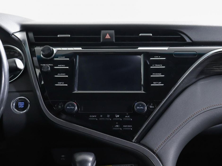 Toyota Camry 2.5 АКПП, 2018, 62 000 км фото 7