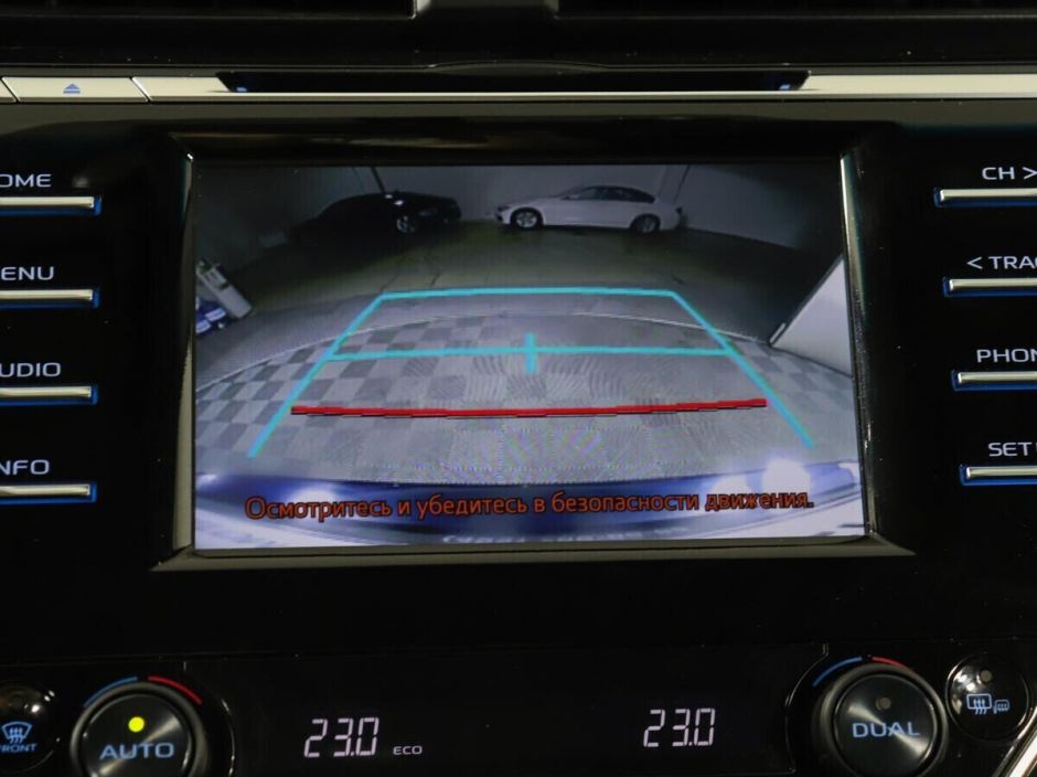 Toyota Camry 2.5 АКПП, 2018, 62 000 км фото 9