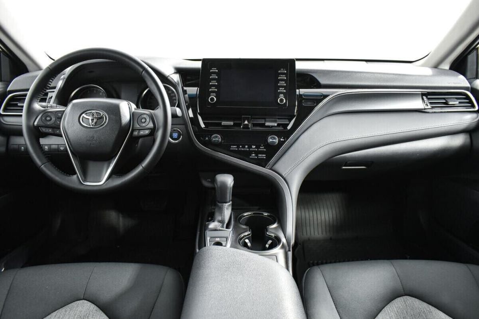 Toyota Camry 2.0 CVT, 2021, 33 000 км фото 6