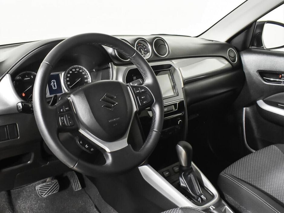 Suzuki Vitara 1.6 АКПП, 2019, 51 000 км фото 5