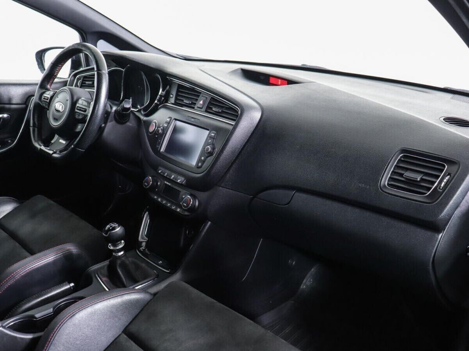 Kia Ceed 1.6 МКПП, 2017, 84 000 км фото 8