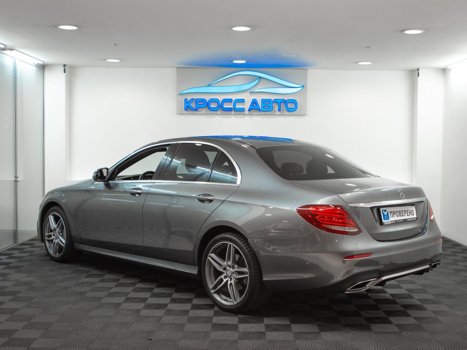 Mercedes-Benz E-Класс 2.0 АКПП, 2016, 151 378 км фото 4
